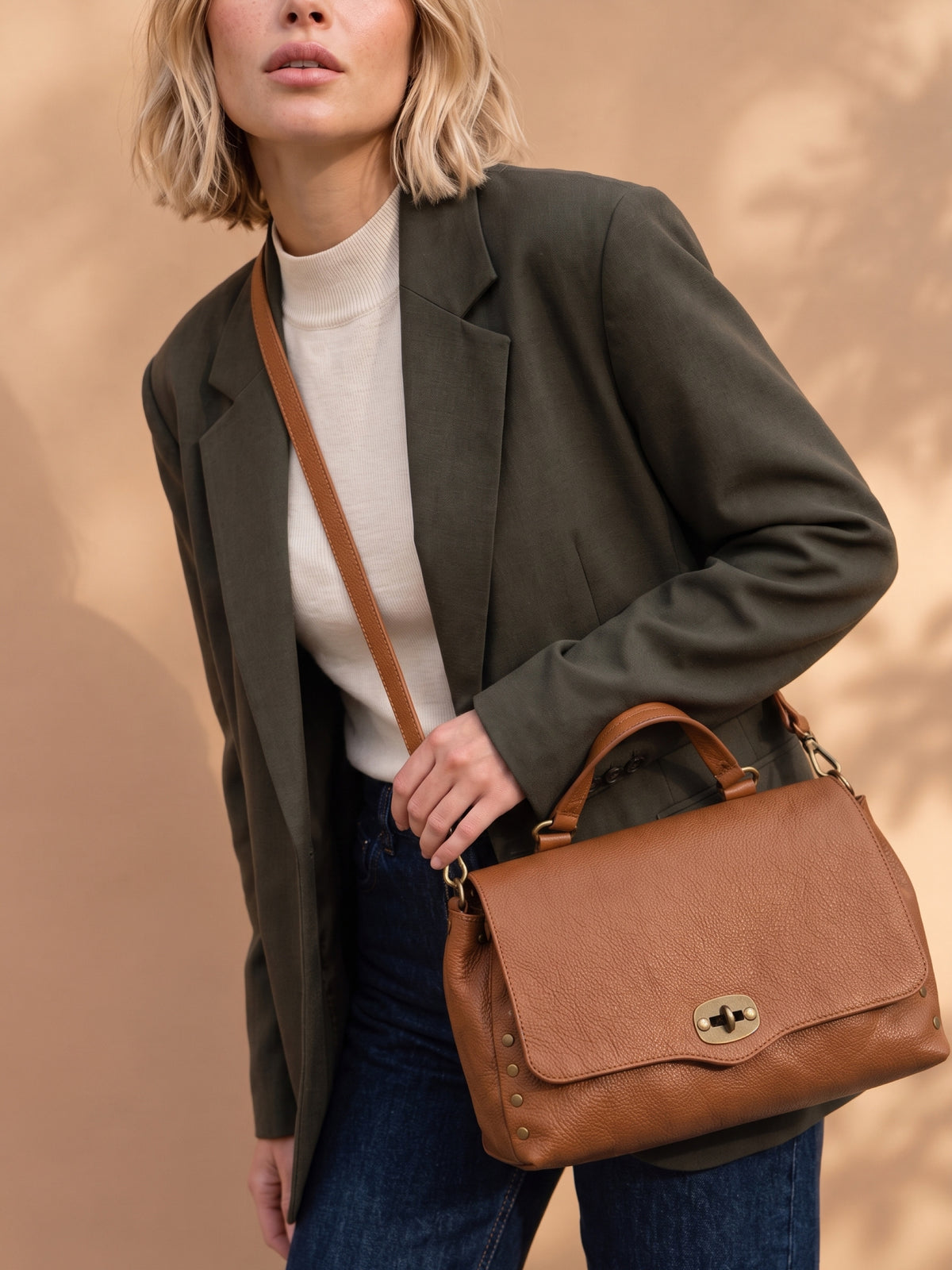 BORSA POSTINA GRANDE IN VERA PELLE