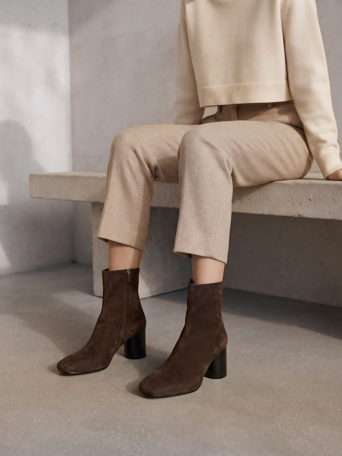 GAI MATTIOLO TRONCHETTO IN SUEDE ELASTICIZZATO