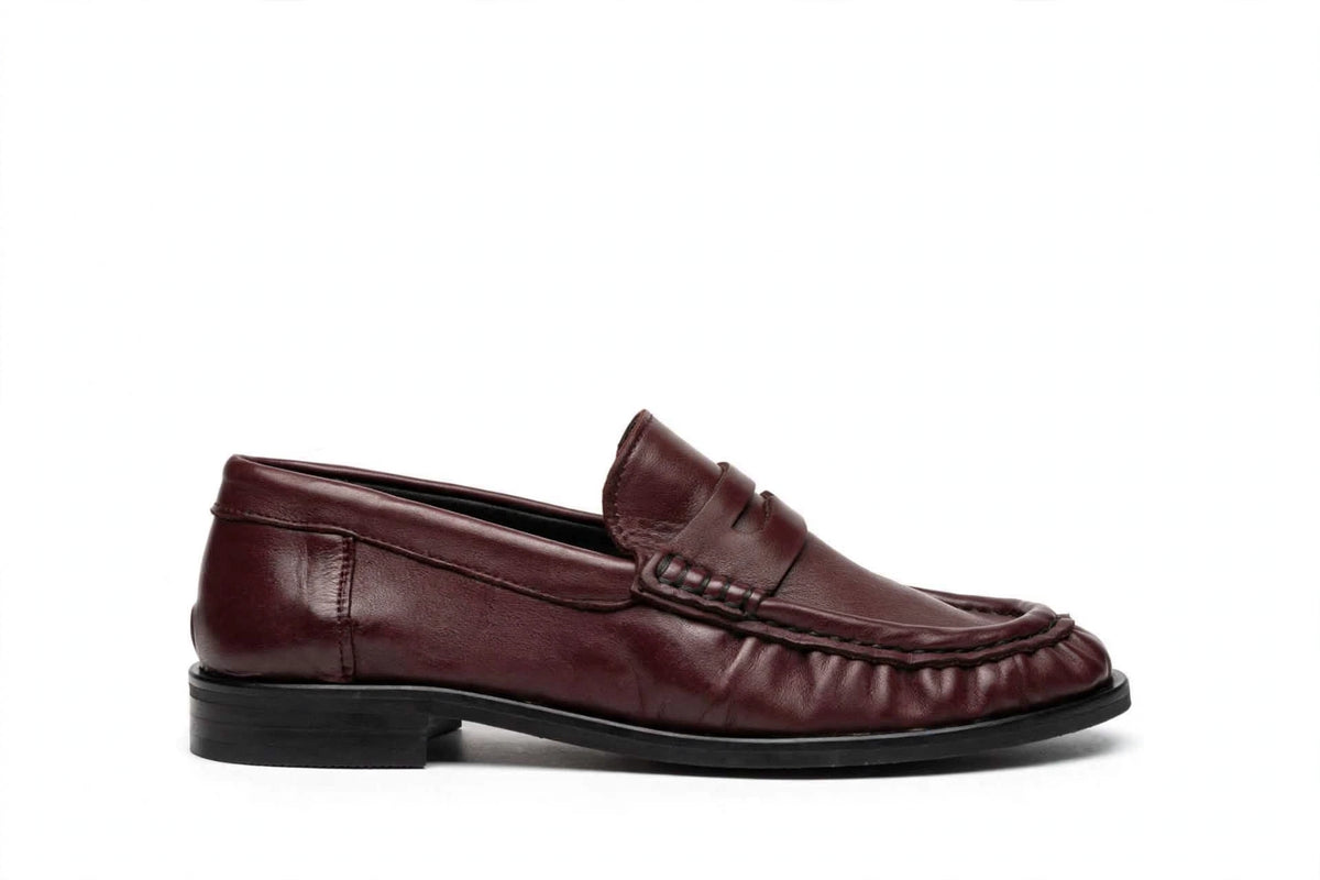 MOCASSINO CON CUCITURA IN VERA PELLE BORGOGNA