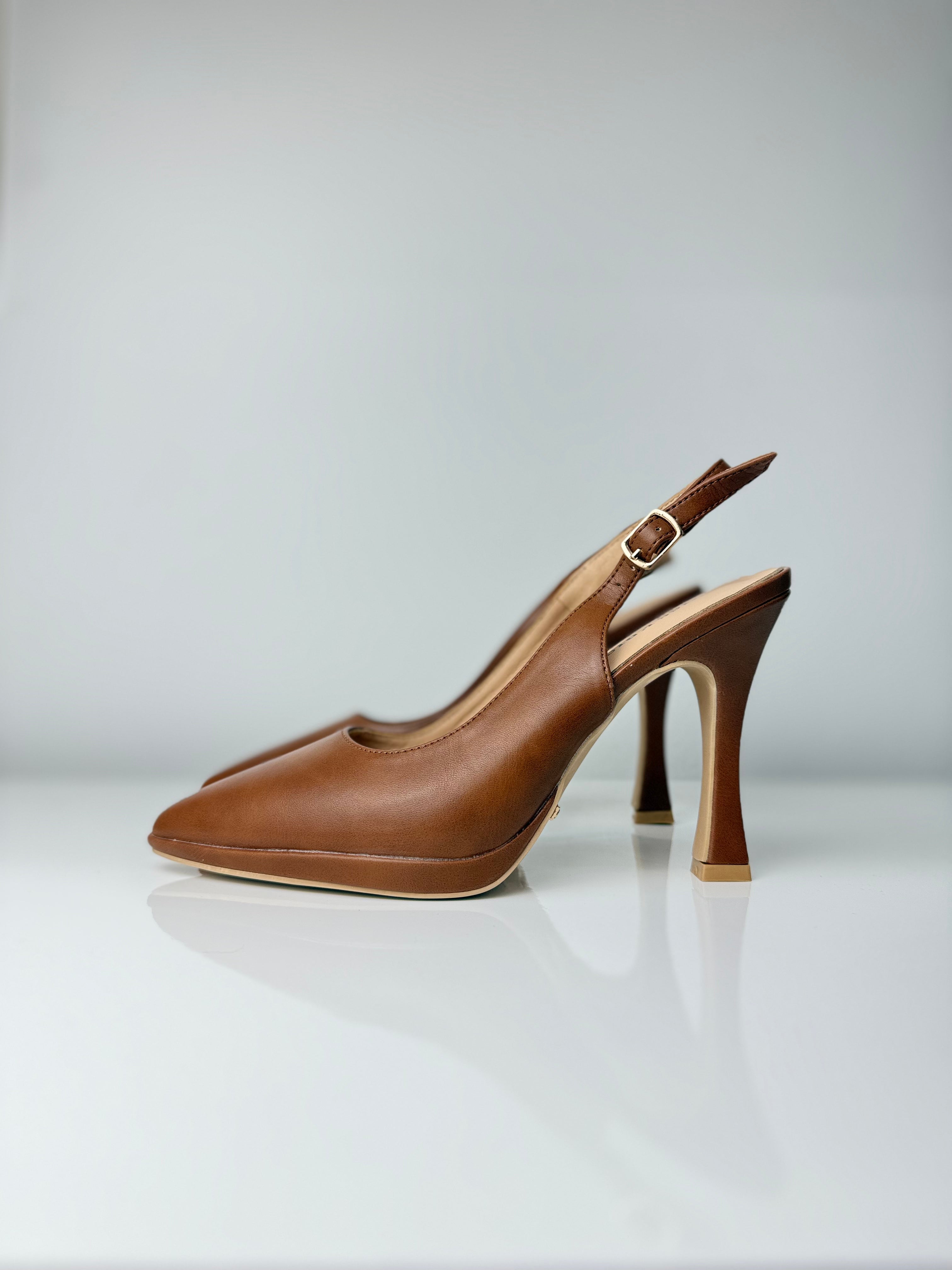 KISSKRISS SLINGBACK CUOIO
