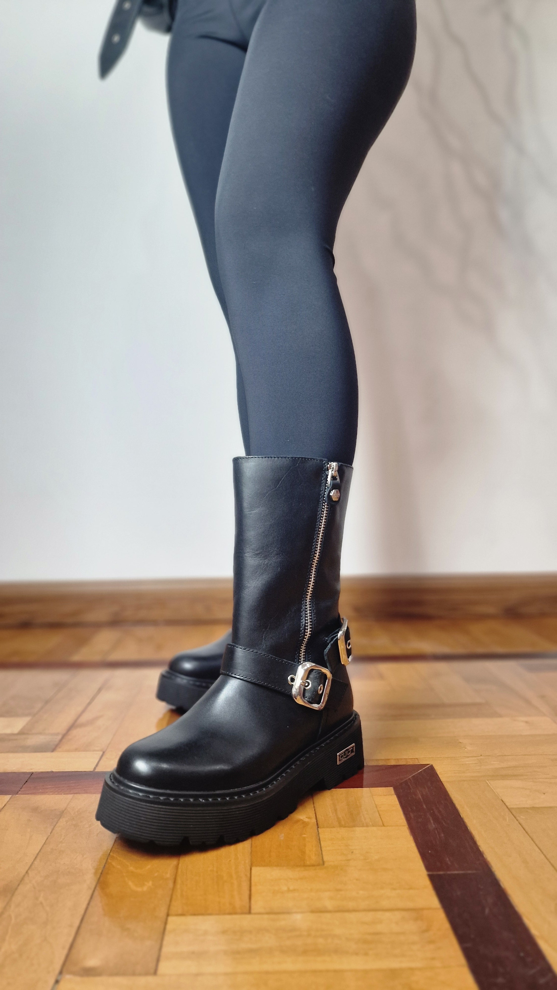 CULT BIKERS SLASH 4587