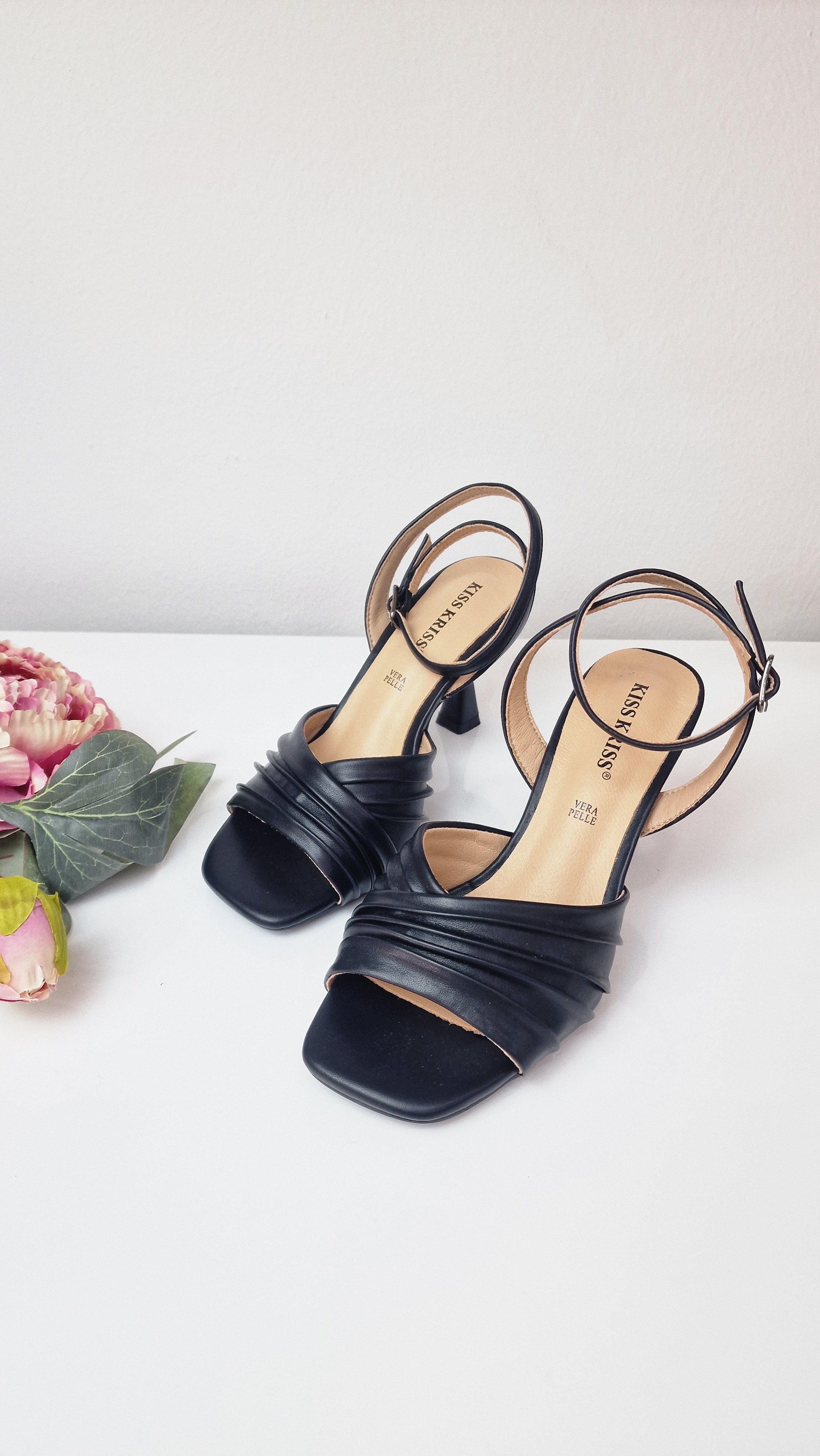 Sandali in vera pelle artigianali